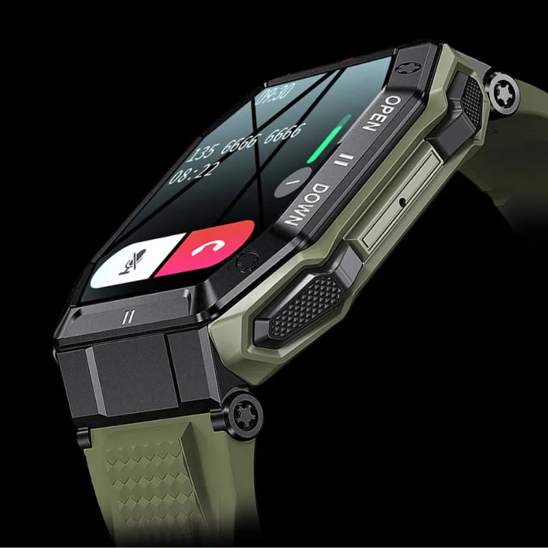 Smartwatch militar verde masculino com chamadas, monitoramento de saúde e visual esportivo robusto.