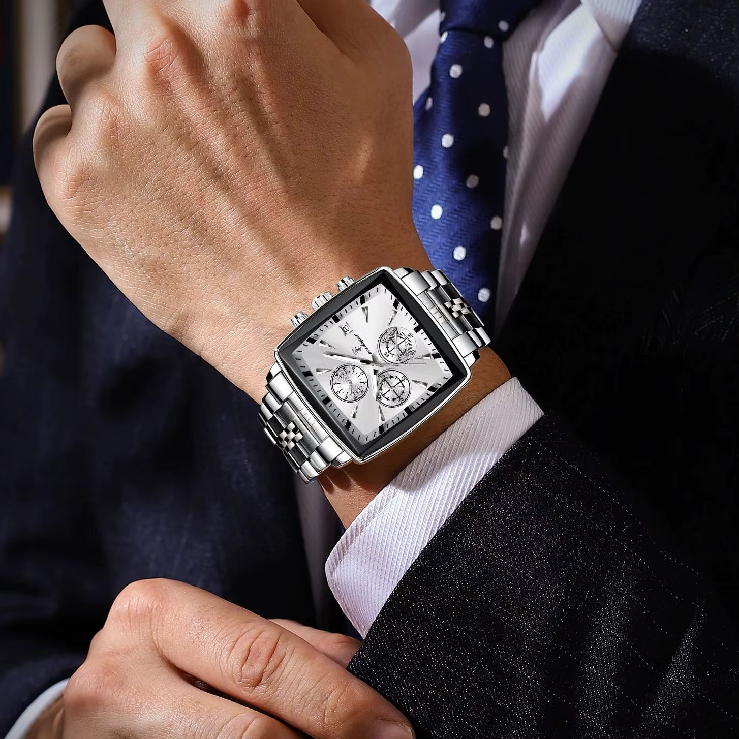 Relógio POEDAGAR branco prateado masculino com pulseira em aço inox e mostrador claro