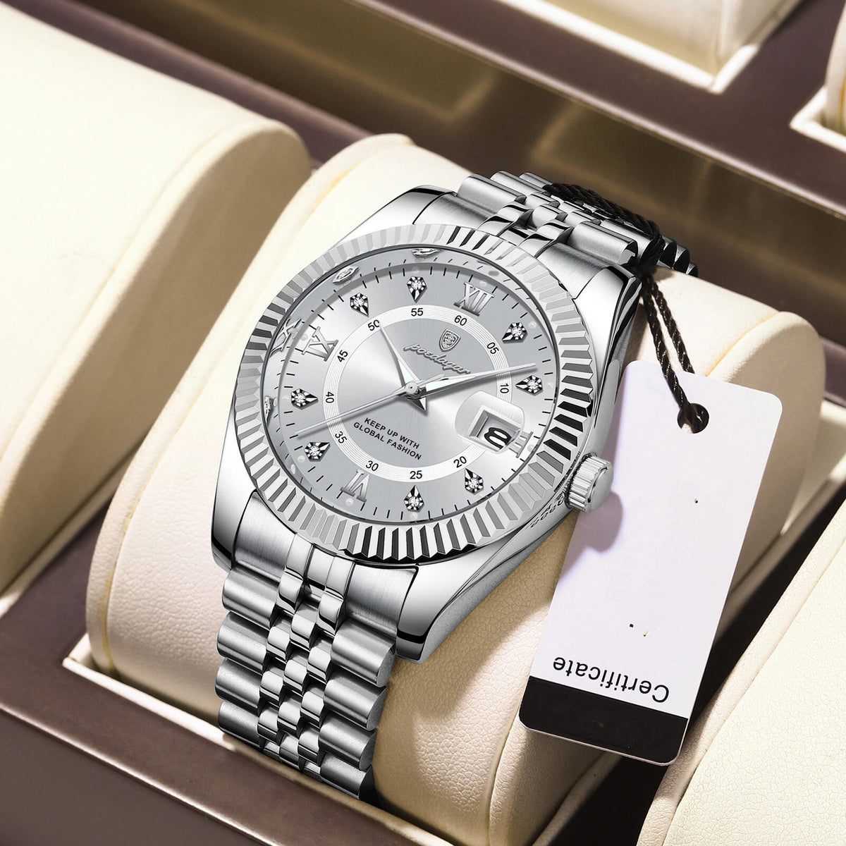 Relógio POEDAGAR prata total com mostrador branco e pulseira inoxidável.