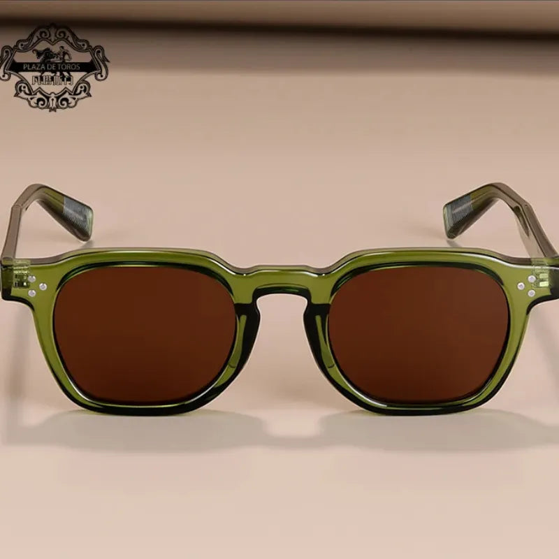 Óculos retrô quadrado verde com armação e lentes marrons polarizadas UV400

