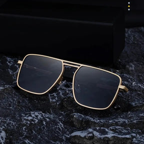 Óculos quadrado masculino dourado Gentle Liu com lente escura UV400, estilo oversized e armação metálica dupla