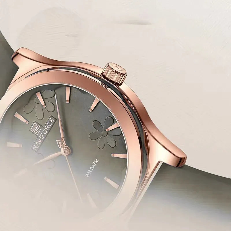 Relógio feminino cinza NAVIFORCE com mostrador floral sofisticado