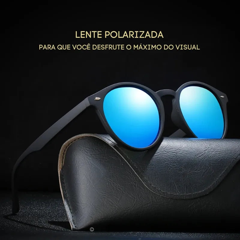 Óculos redondo polarizado com lente azul espelhada e armação preta em policarbonato, estilo retrô