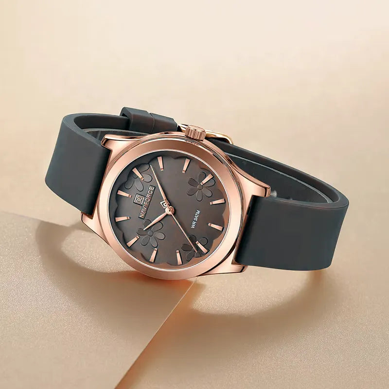 Relógio feminino cinza NAVIFORCE com mostrador floral sofisticado
