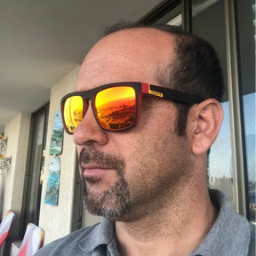 Óculos de sol masculino com armação laranja vibrante e lente polarizada UV400