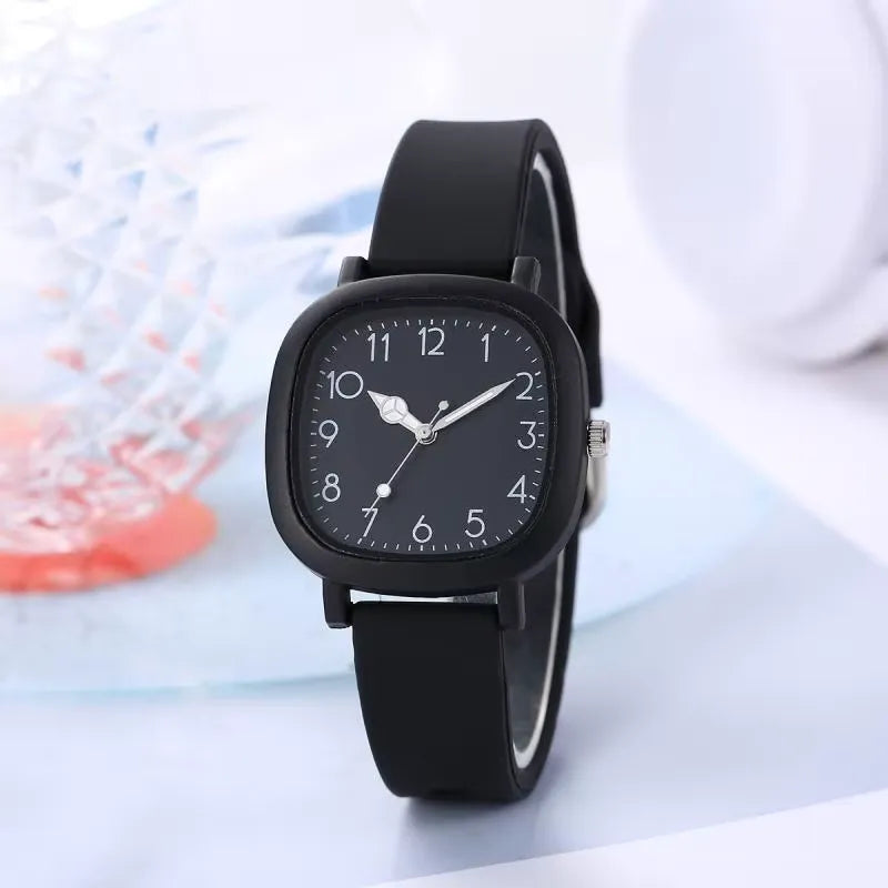 Relógio feminino preto quadrado com pulseira silicone e mostrador clean