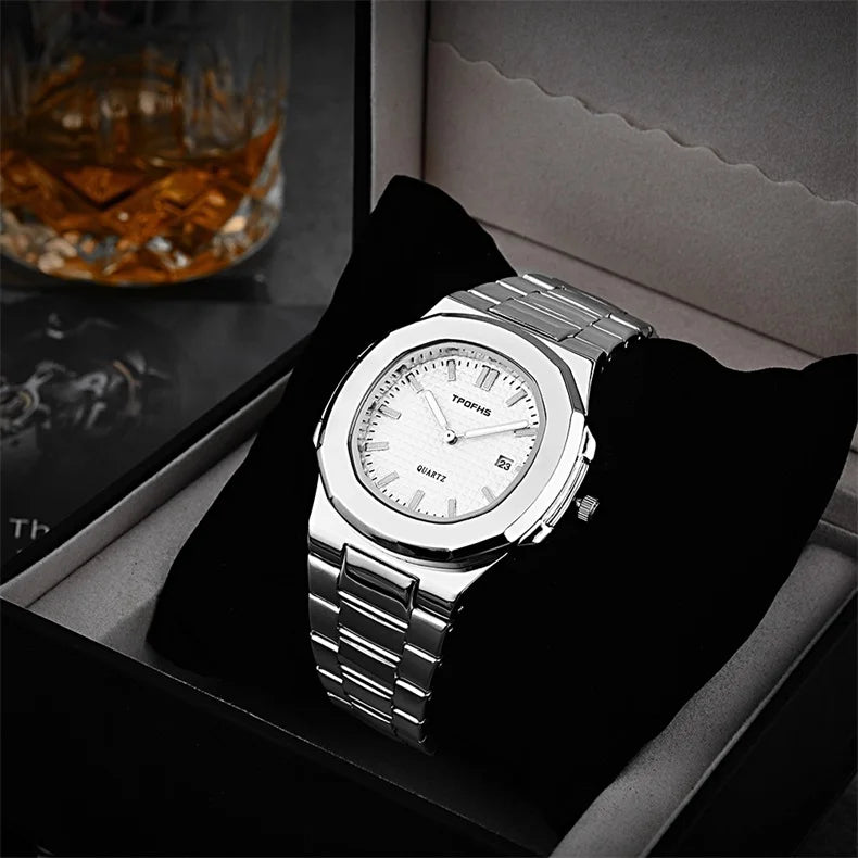 Relógio masculino aço inoxidável com mostrador branco e pulseira prateada.