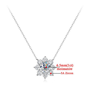 Colar flor com pedra Moissanite 1ct em prata 925, com brilho intenso e design elegante.