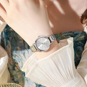 Relógio feminino Prata com pulseira, estilo minimalista e casual