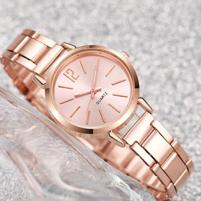 Relógio feminino rosa com pulseira elegante e mostrador minimalista