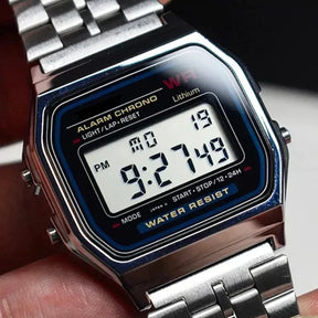 Relógio Clássico prata com pulseira de aço inoxidável e display LED.