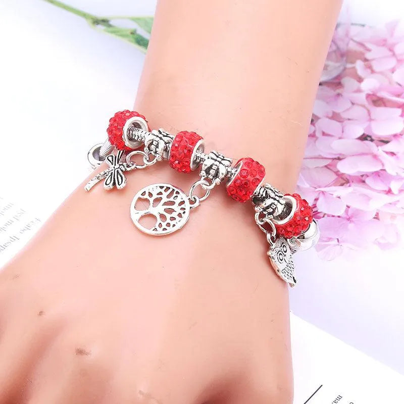 Pulseira berloque prata com pingentes de coruja, libélula e árvore da vida, disponível em várias cores brilhantes