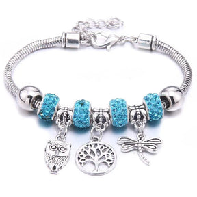 Pulseira berloque prata com pingentes de coruja, libélula e árvore da vida, disponível em várias cores brilhantes